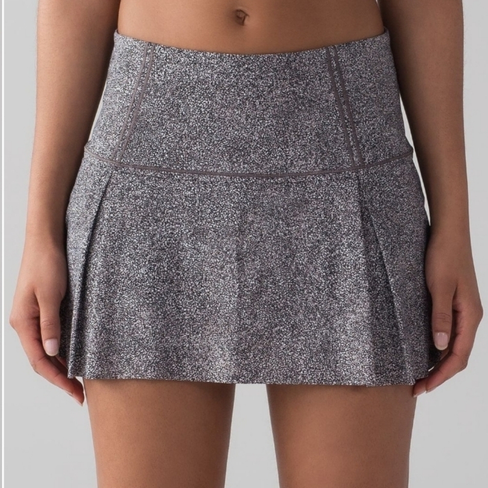 Lululemon Lost In Pace Skirt/Skort